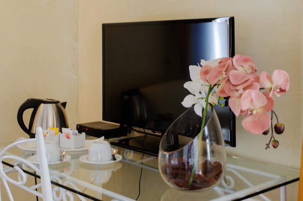 Made In Rome Luxury Affittacamere ภายนอก รูปภาพ