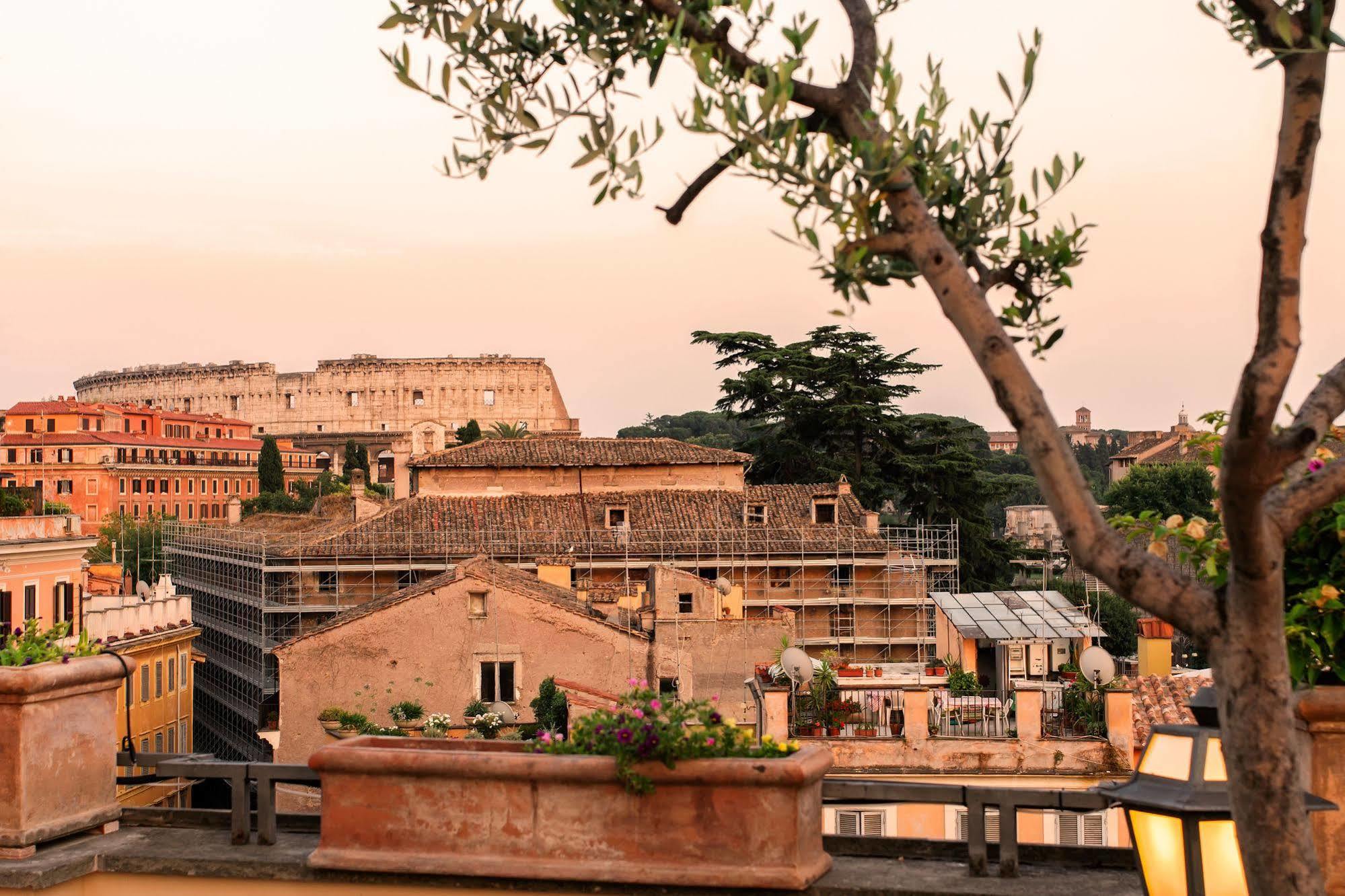Made In Rome Luxury Affittacamere ภายนอก รูปภาพ