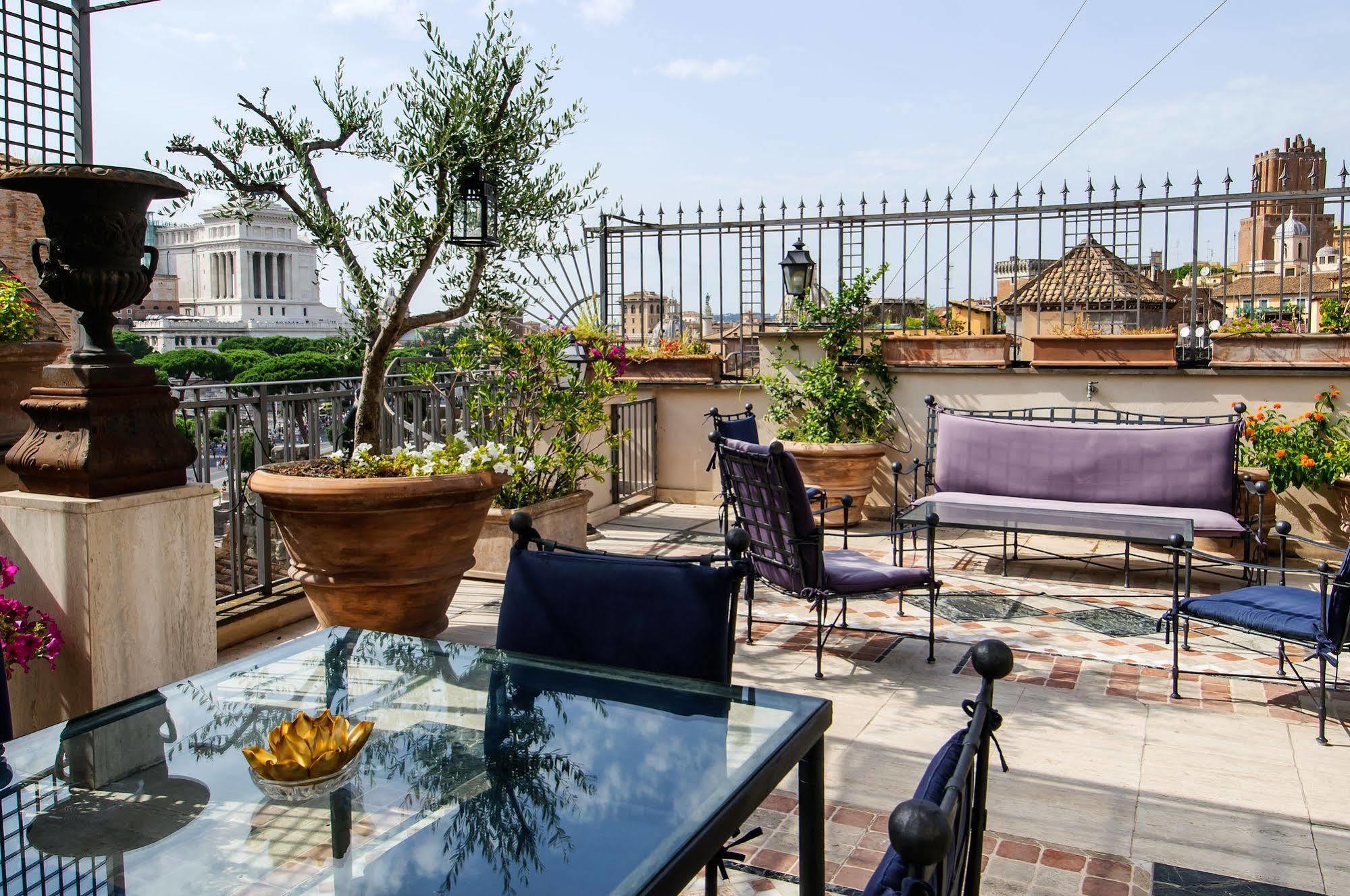 Made In Rome Luxury Affittacamere ภายนอก รูปภาพ