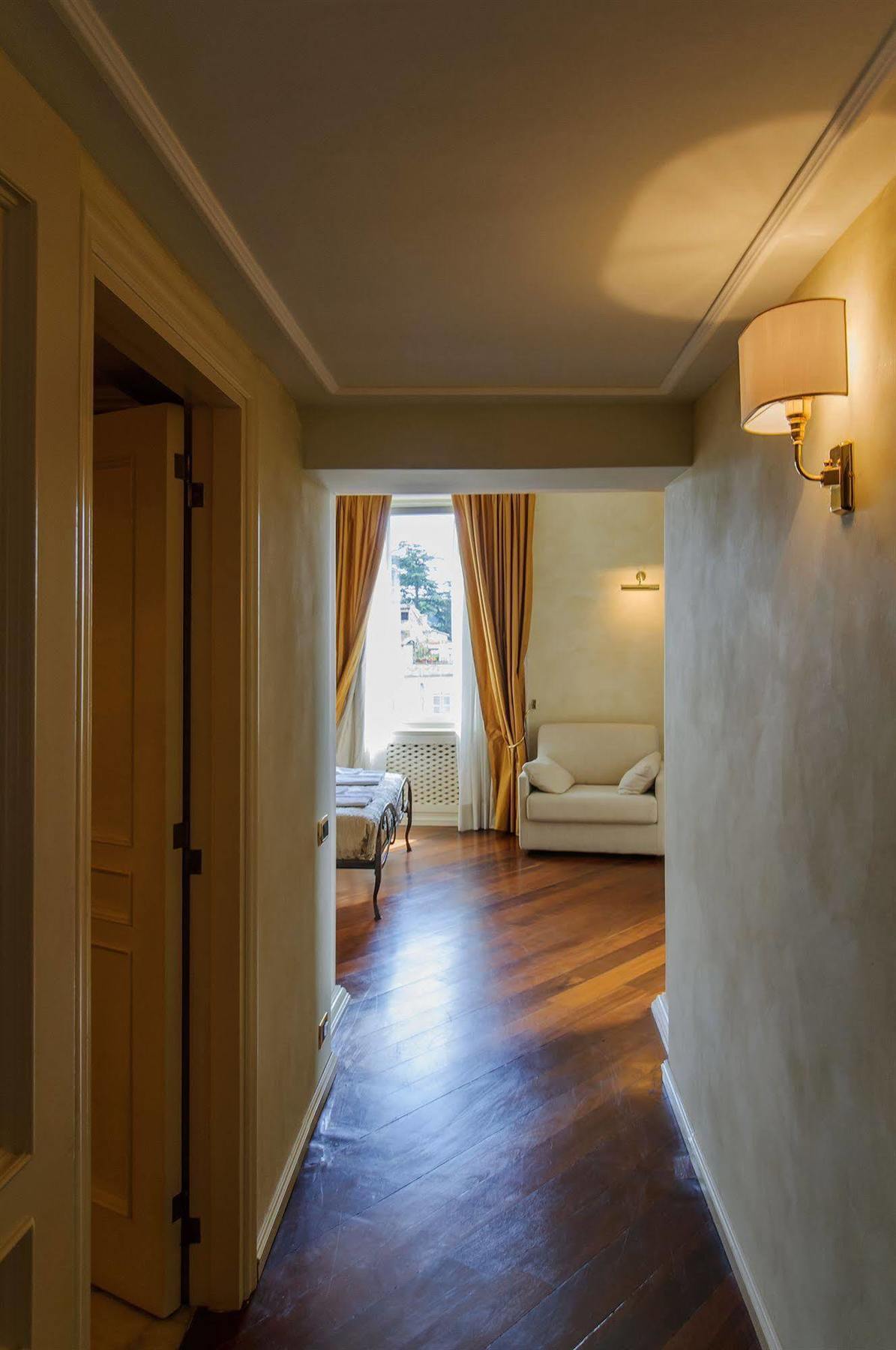Made In Rome Luxury Affittacamere ภายนอก รูปภาพ