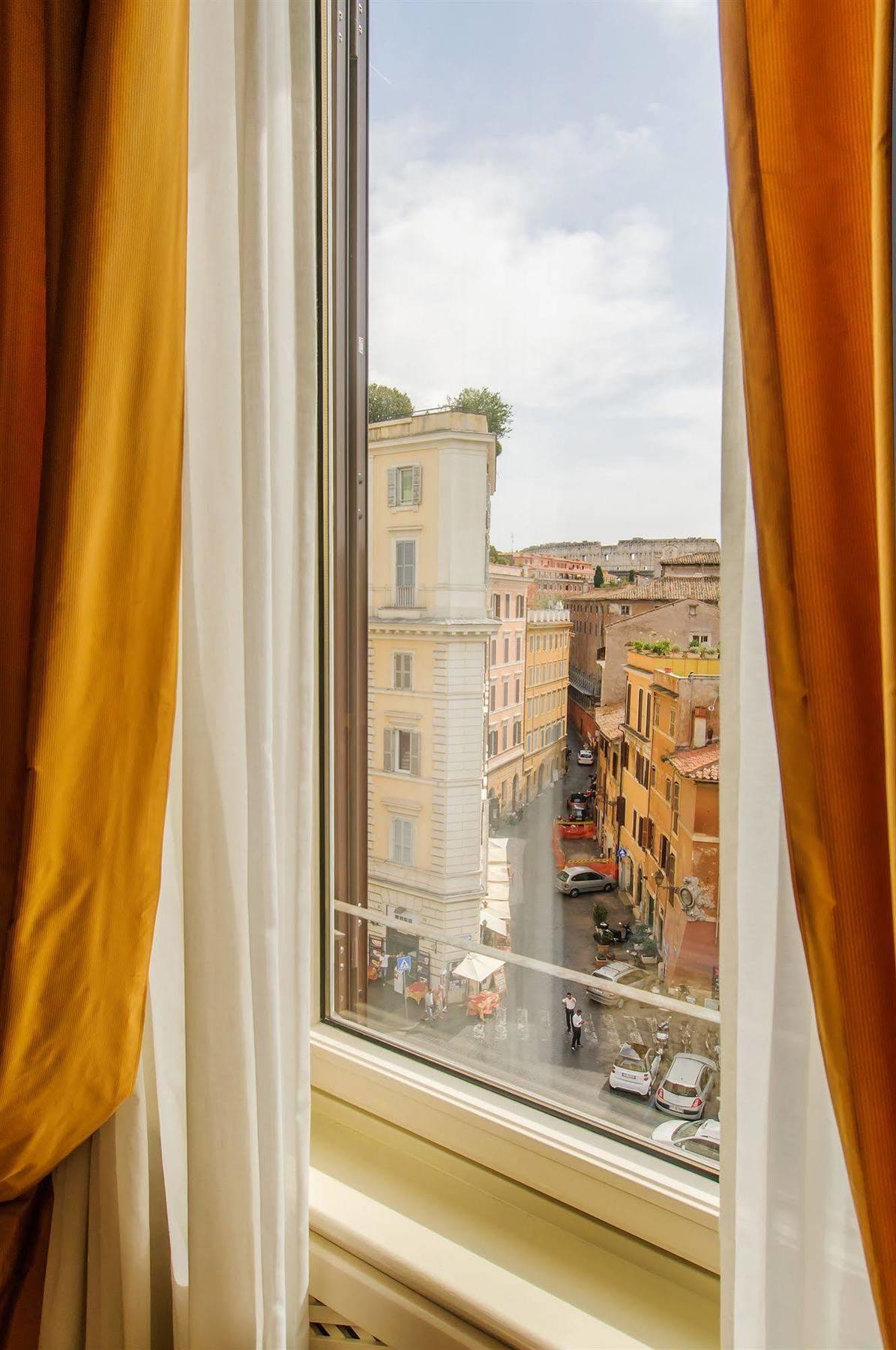 Made In Rome Luxury Affittacamere ภายนอก รูปภาพ